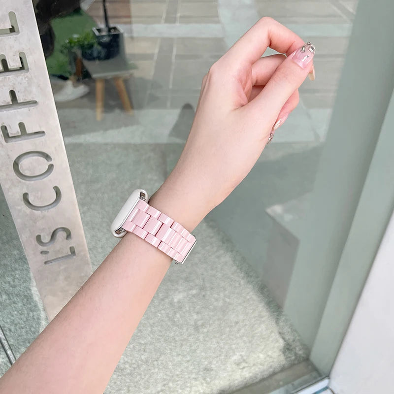 Candy Color Acrylic Watch Strap for Apple Watch 40mm Band 38 41 42 44 45 49mm Fashion Bracelet for iWatch Series 9 8 7 SE 6 5 4