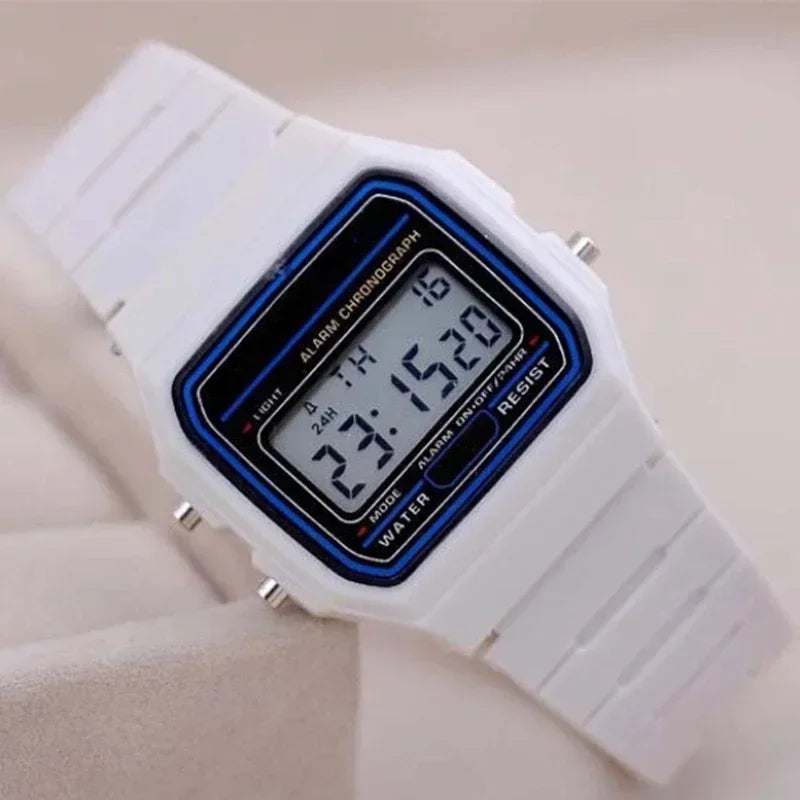 Men's Sports-Casual Minimalist Square LED Watch: Digital Display Design, Perfect for Daily Wear & Students